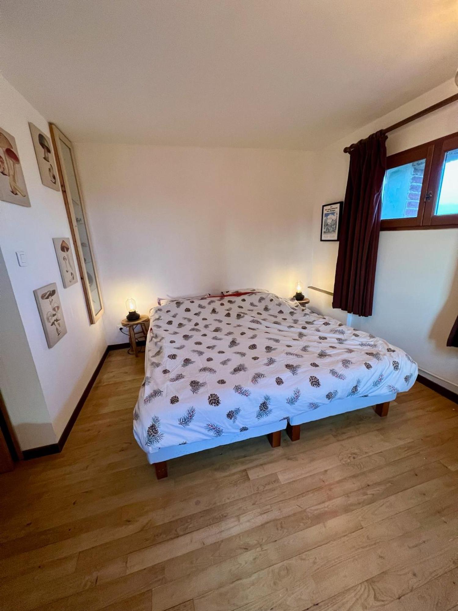 Les Garennes Hotel Saint-Uze Bagian luar foto